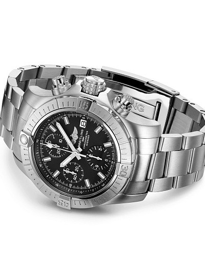 Breitling Avenger Chronograph 43 A13385101B1A1